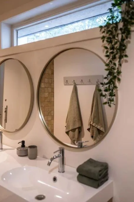 Gezellig Appartement Op Het Hippe Zuid Αμβέρσα Διαμέρισμα